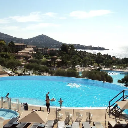Appartement Le Hameau De Cap Esterel - Maeva - 5 Personnes - Selection Mae-3561 Saint-Raphaël